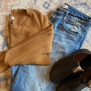 Old navy sweater